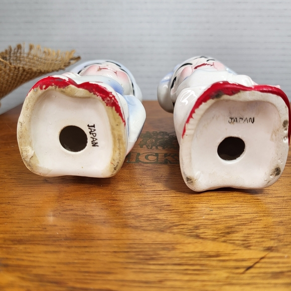 Vintage Ceramic Chefs Salt and Pepper Shakers - Picture 10 of 15